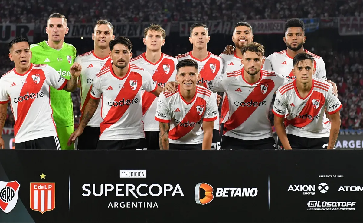 Los once de River que salieron a disputar la final.