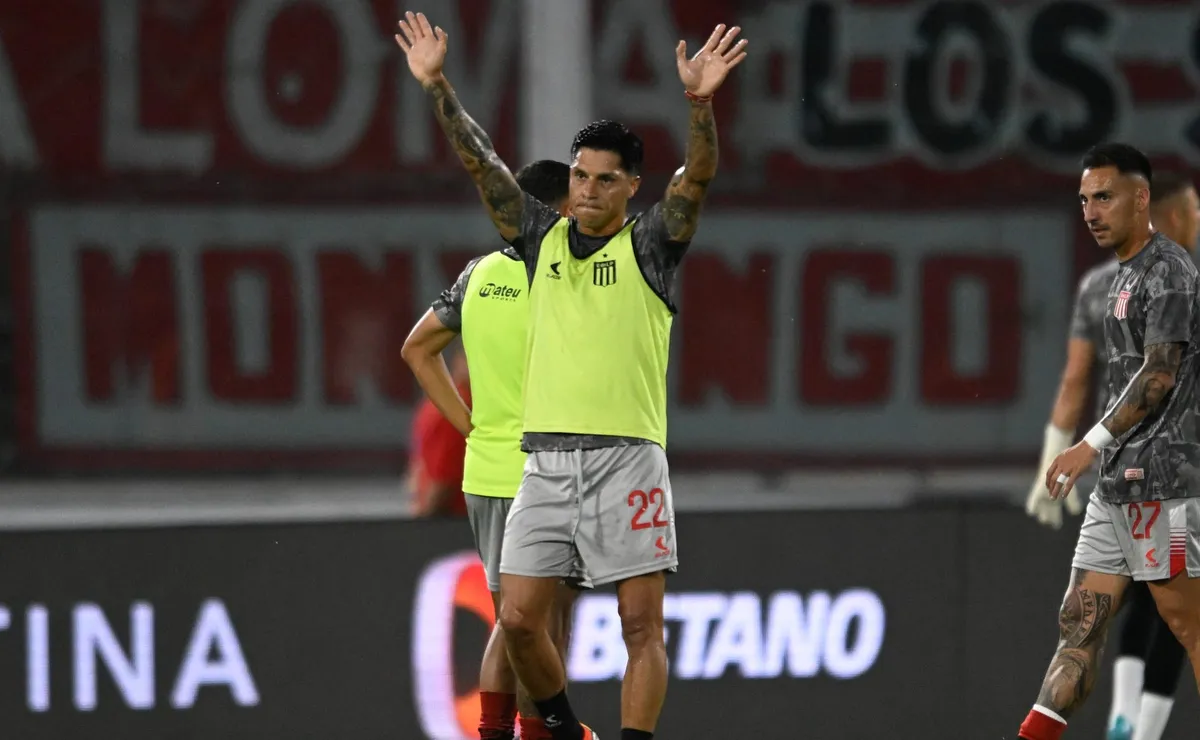 Enzo Pérez se reencontró con River.