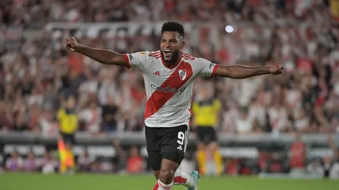 Miguel Borja la rompió ante Independiente Rivadavia. (Foto: Prensa River).