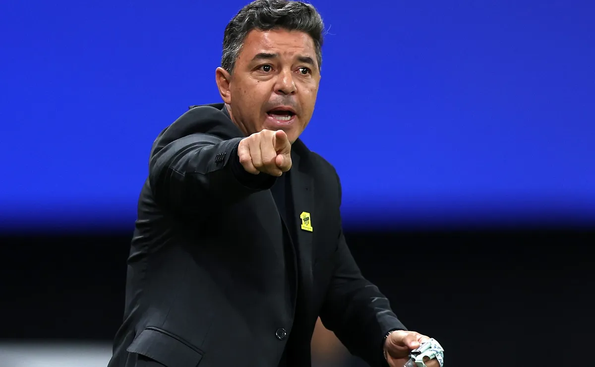 Al Muñeco lo siguen de cerca desde el fútbol italiano.