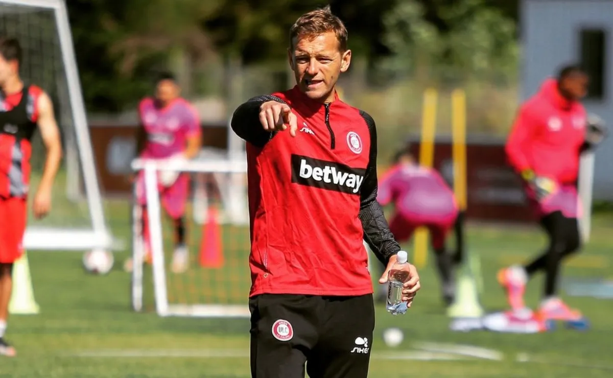 Martín Cicotello. El nuevo DT de Independiente Rivadavia de Mendoza debutará en el cargo contra River en el Monumental.
