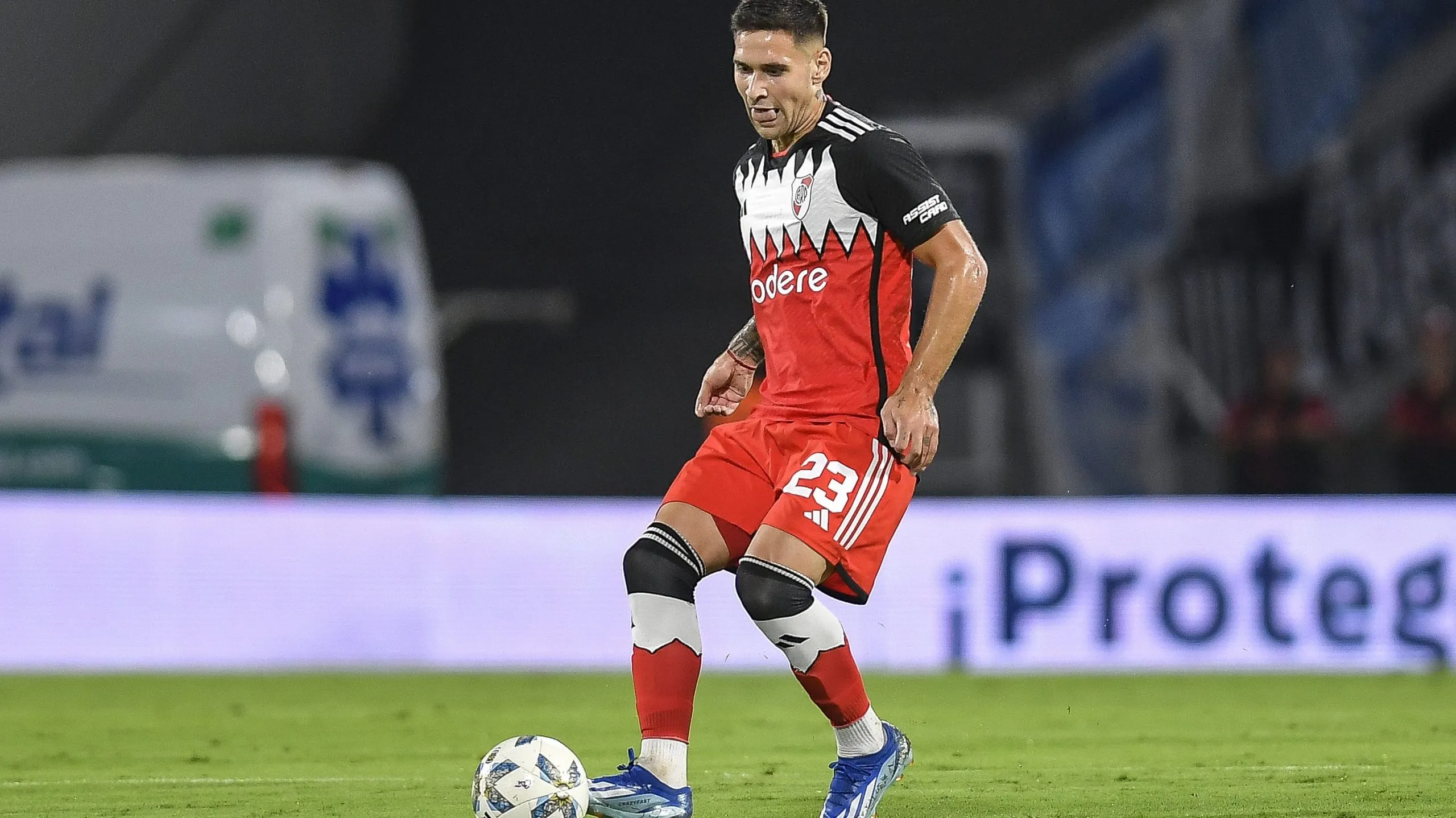 Villagra debió ser reemplazado. (Getty)