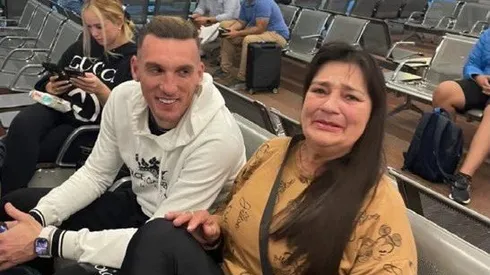 Armani y un momento muy distendido con una fanática.