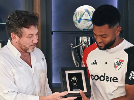 Borja recibió una distinción especial de la Conmebol en Paraguay