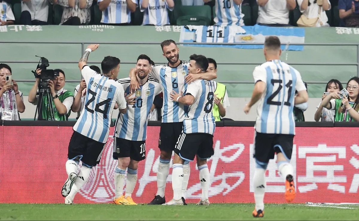 River avanza por Germán Pezzella.