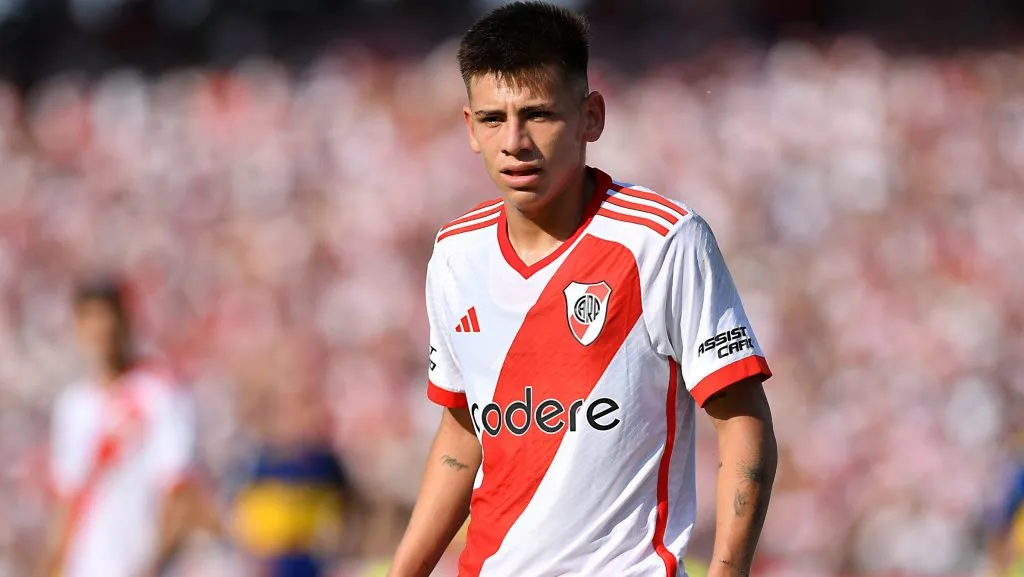 Echeverri se quedará hasta el 31 de diciembre en River.