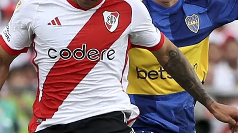 River y Boca empiezan a jugar el superclásico.