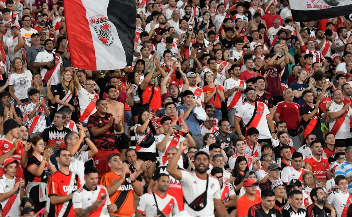 La gente de River verá seguido al equipo.