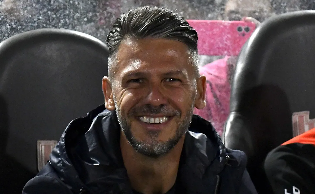 Demichelis definió el equipo para visitar a Riestra.