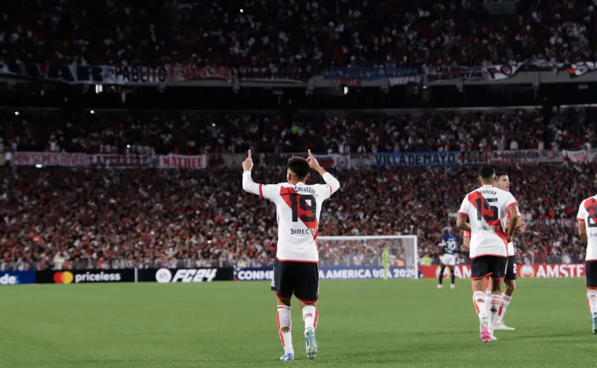 El público de River dejó bien en claro que quiere.