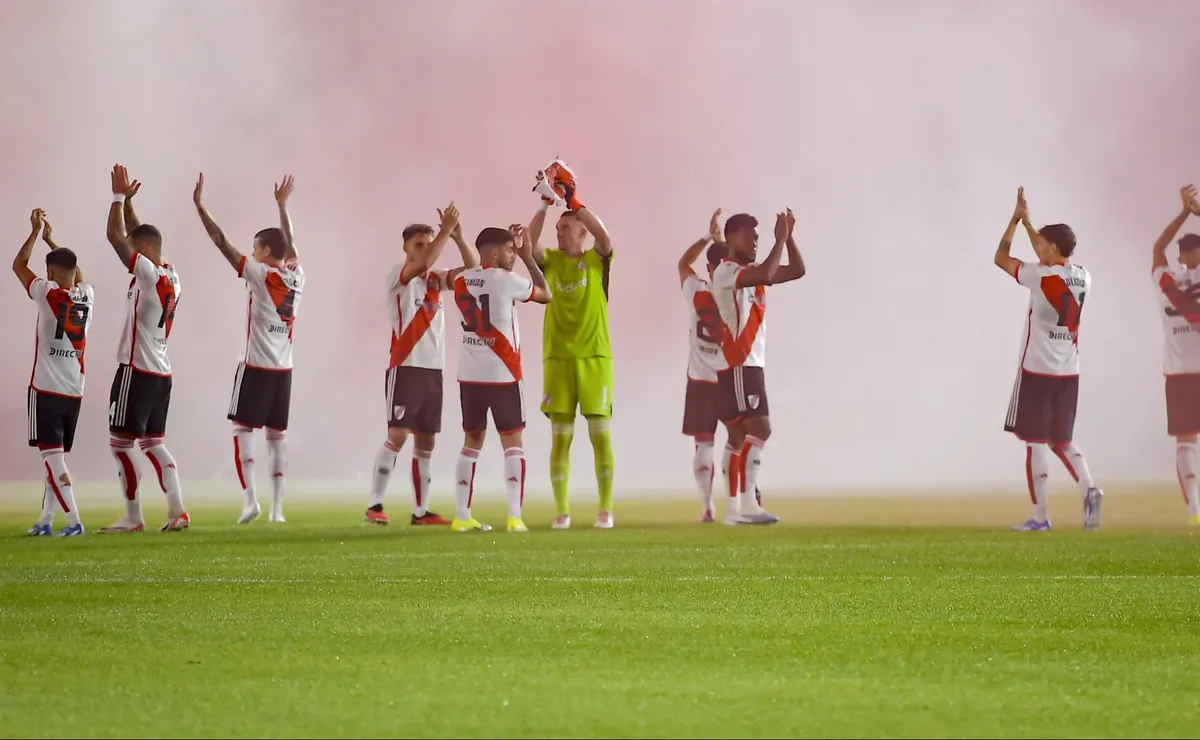 River define la Zona A ante Instituto.