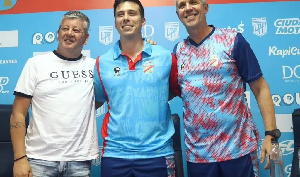 Tobías Kohan es el segundo entrenador más joven de Argentina. (Prensa Arsenal)