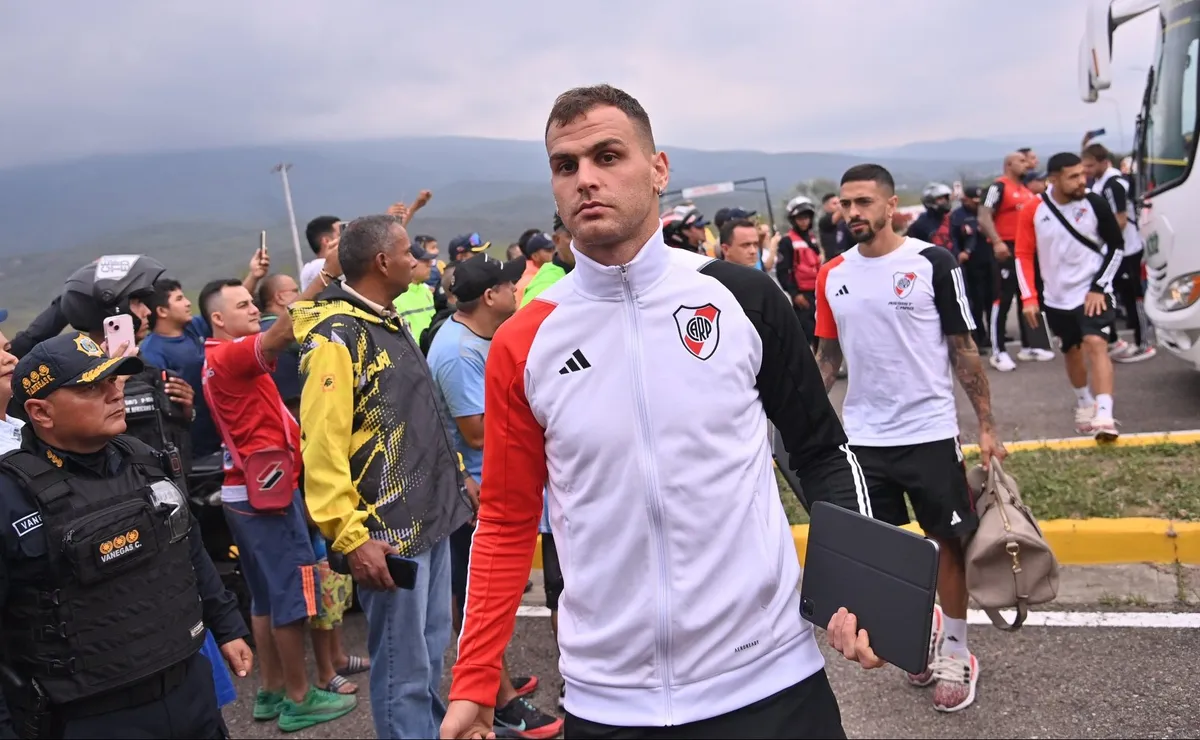 River fue recibido por una multitud de hinchas en Venezuela. (Foto: Prensa River).