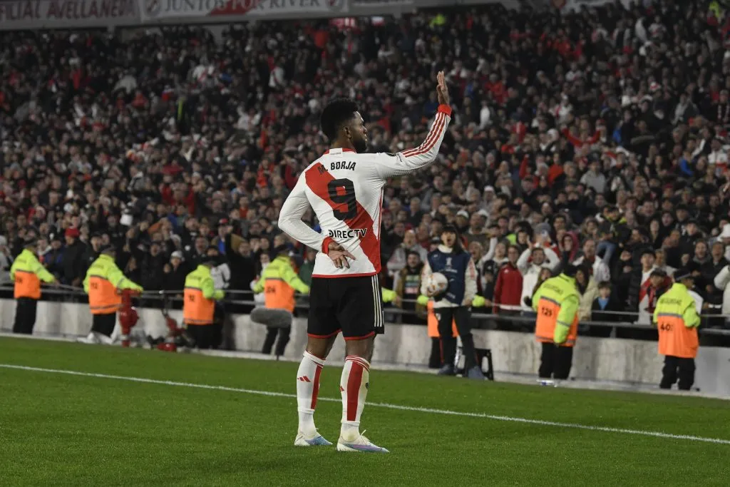 Borja celebra su primer gol con River. (Getty)