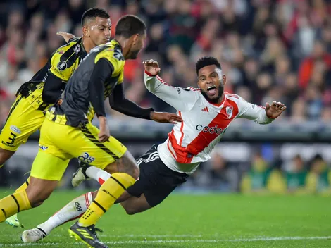 ¿Eran penal? Las dos polémicas ante Táchira que el árbitro no revisó