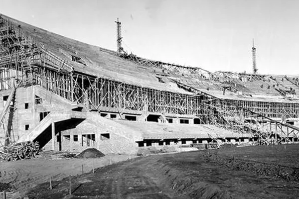 El Monumental comenzó a tomar forma (Foto: Museo River)