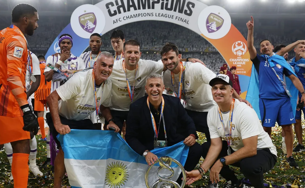 El equipo de Hernán Crespo ganó la Champions de Asia y podría ser rival de River.
