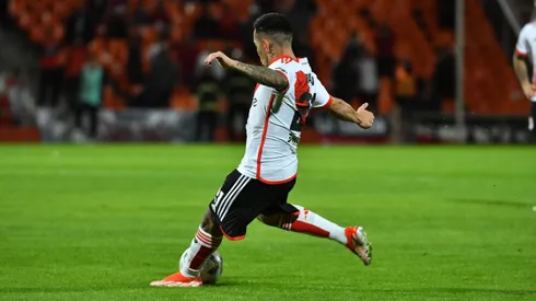 Golazo de Barco para destrabar el partido en Mendoza.