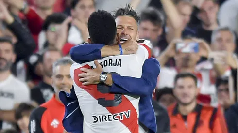 El entrenador de River, feliz y contento por el presente de Miguel Borja.