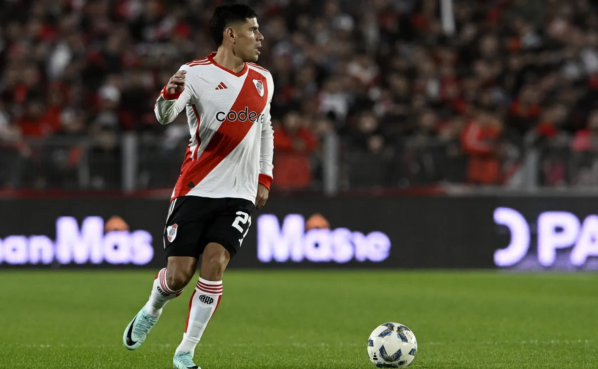 Agustín Sant'Anna se afianzó como titular en River en los últimos partidos. Foto: LPM/Haliasz