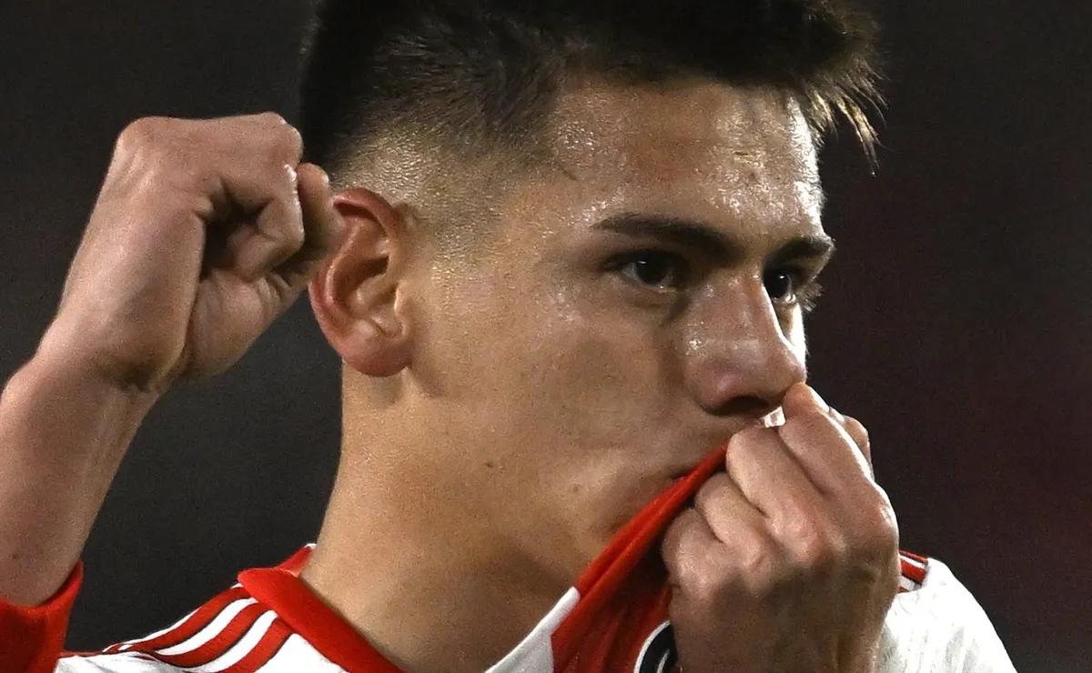 El Diablito abrió la cuenta en el Monumental.