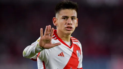 El Millonario enfrenta a Temperley en Mendoza.