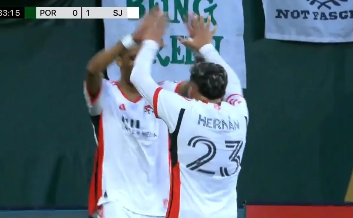 El ex delantero de River marcó otro golazo en la MLS.