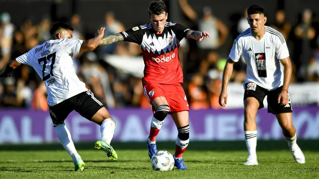 River buscará un nuevo triunfo ante Riestra.