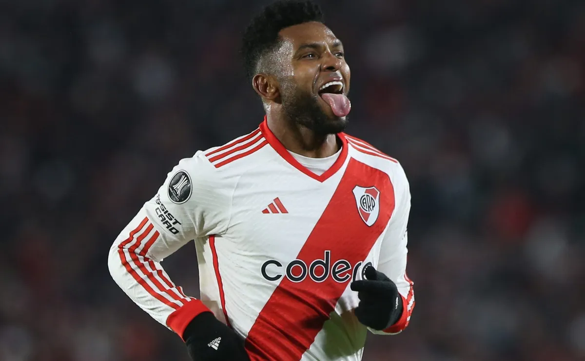 Miguel Borja va por más récords con la camiseta de River.