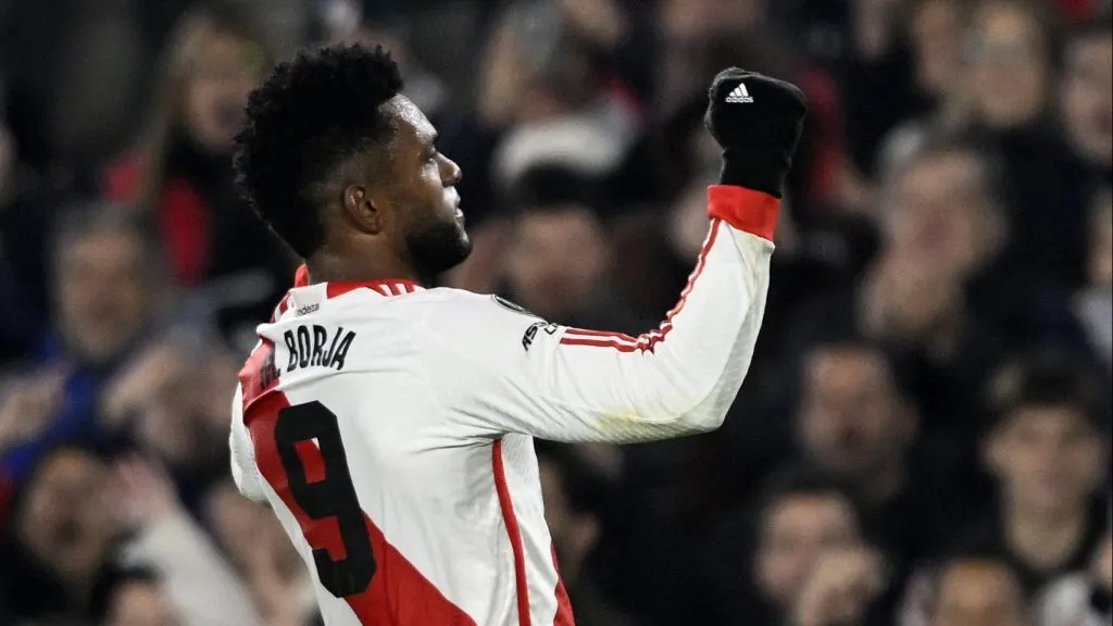 Miguel Borja en acción en River. (Foto: Diego Haliasz / LPM)