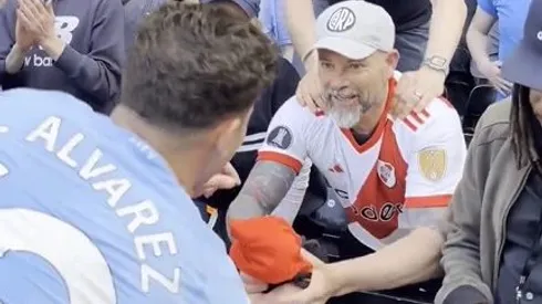 Julián y el reencuentro con reconocido hincha de River.