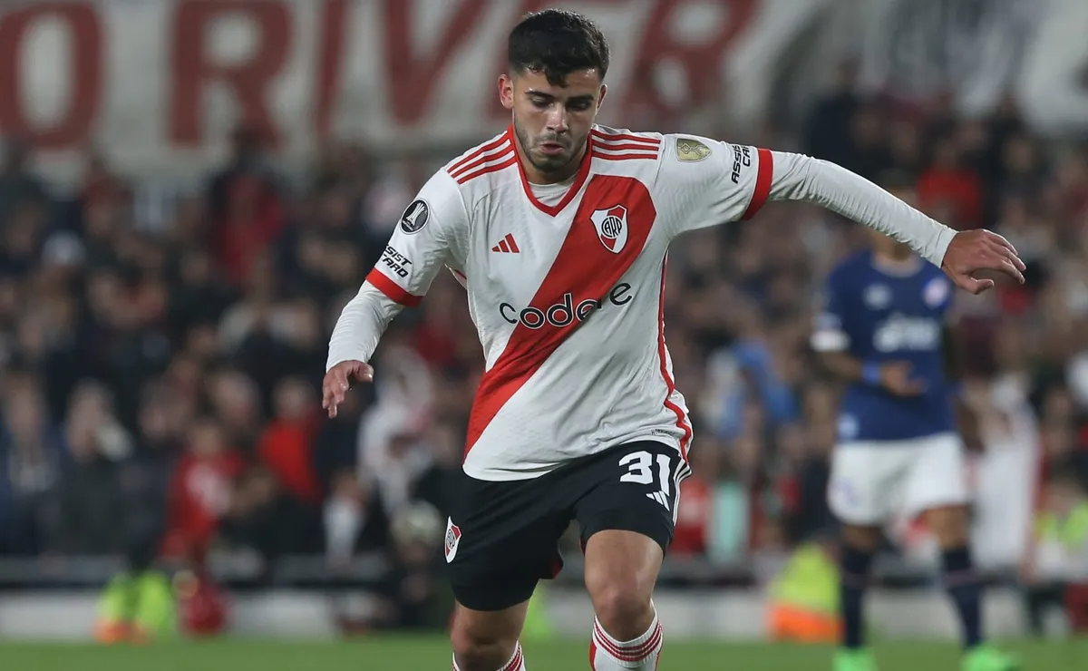 Simón es pretendido por Rosario Central.