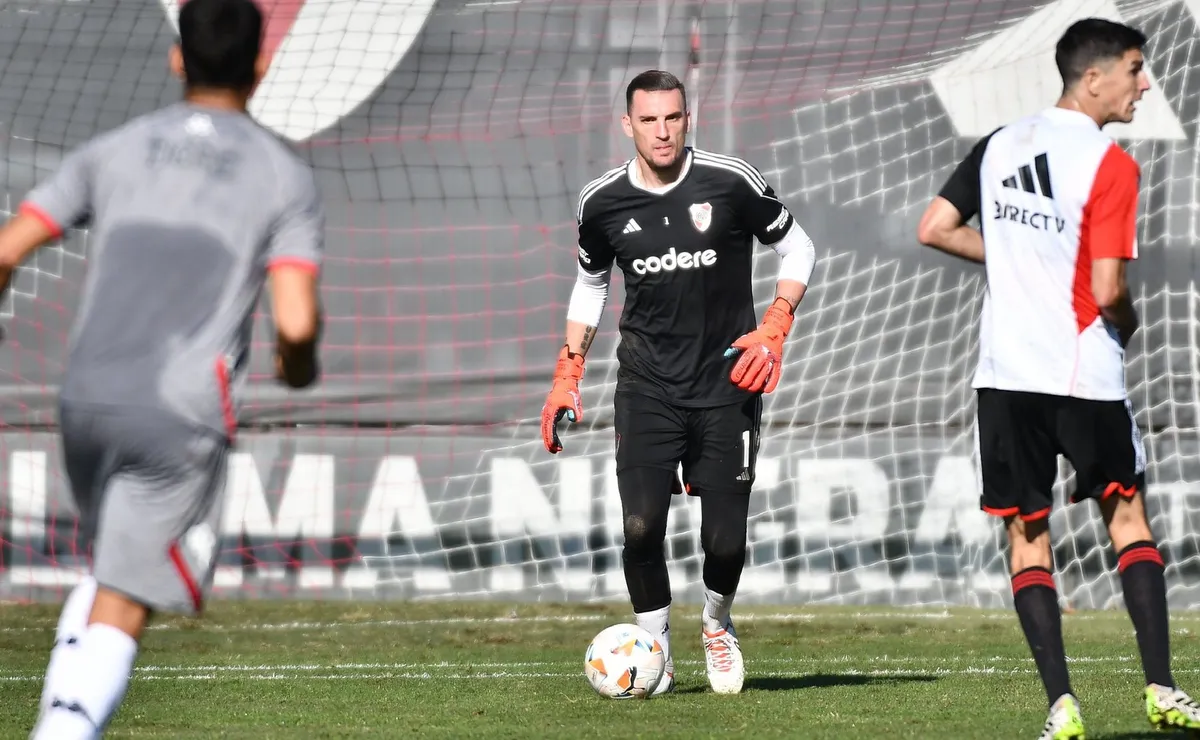 Armani en un entrenamiento de River. Foto: Prensa River.