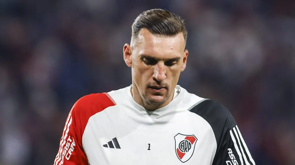 Franco Armani volvió a fallar en una tanda de penales en River.