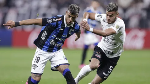 El delantero de Liverpool es pretendido por varios clubes del fútbol sudamericano y europeo.