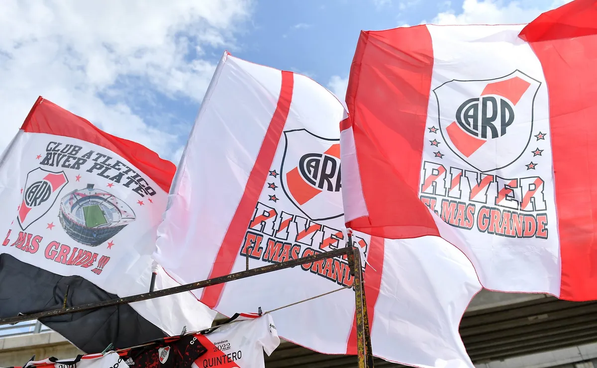En Uruguay preparan un recibimiento para River.