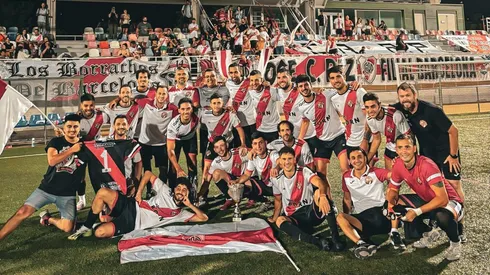 Una sana costumbre: la Filial Barcelona festejó ante Boca.