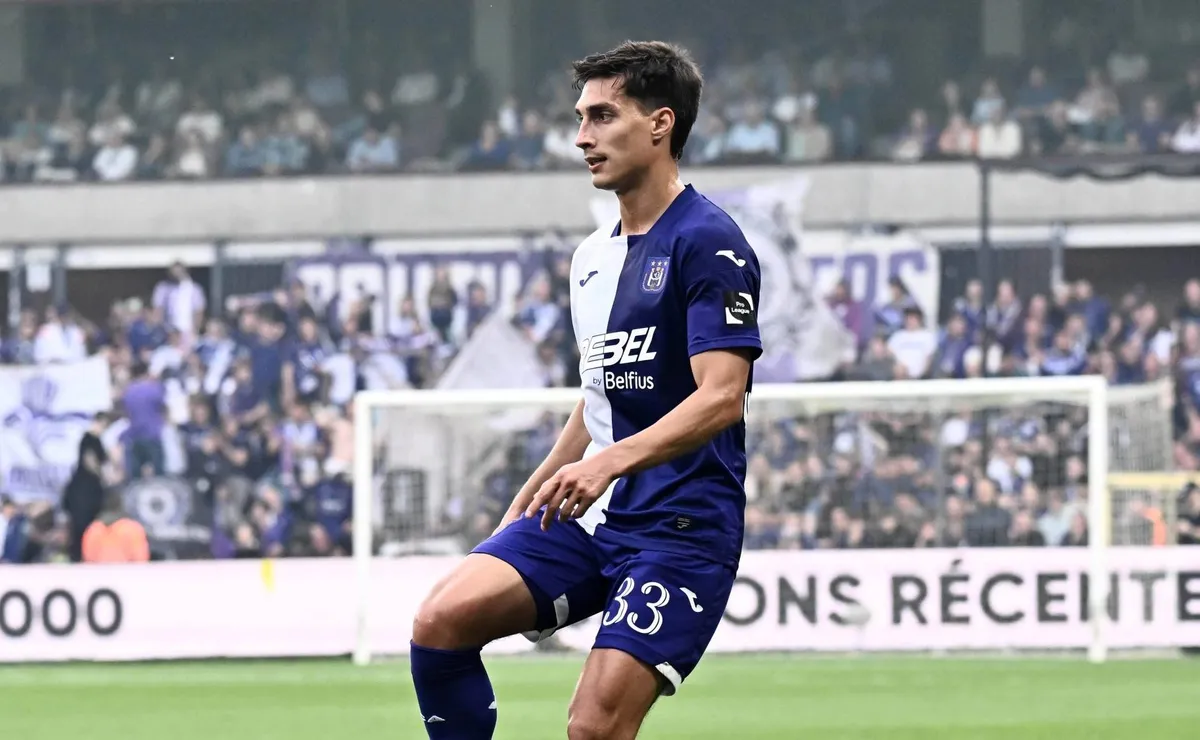 Gattoni llega tras jugar en Bélgica. Foto: Imago.