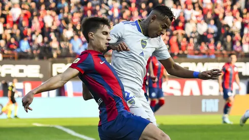 El fuerte patadón de Federico Gattoni contra Sebastián Villa que se volvió viral.