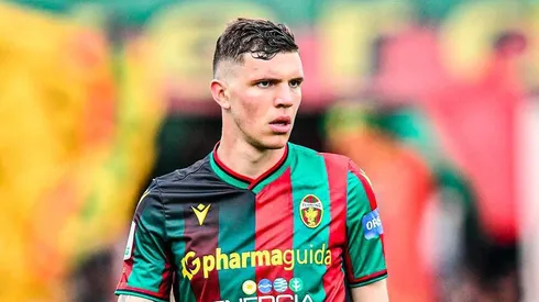 Demichelis tiene a su segunda incorporación: Carboni se haría la revisión médica este lunes.