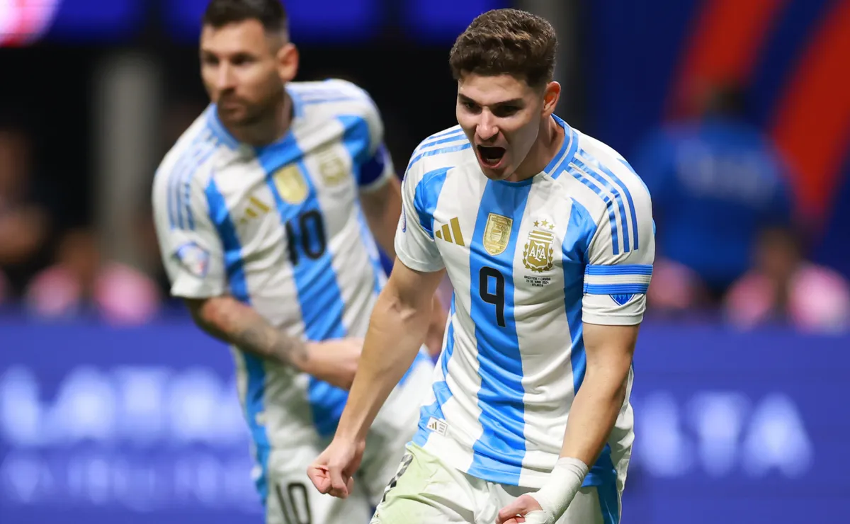 Julián jugará con Messi.