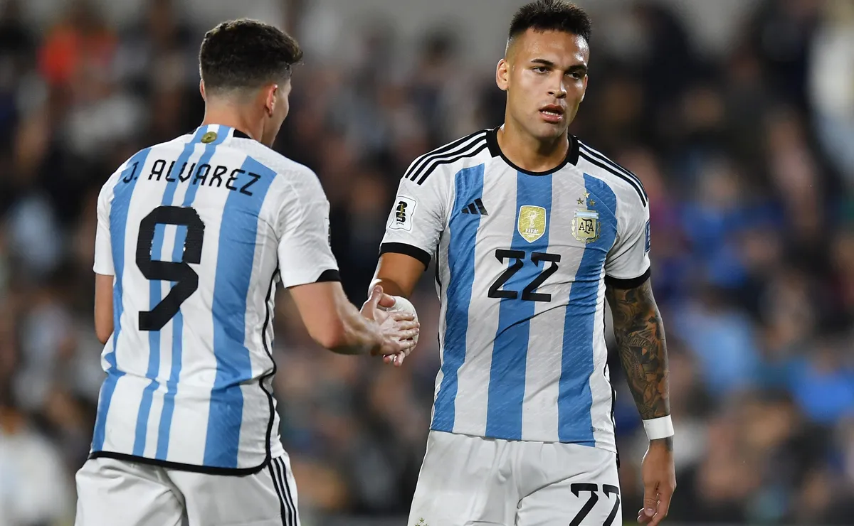 Julián Álvarez y Lautaro Martínez convirtieron los goles de Argentina contra Canadá (Foto: Getty).
