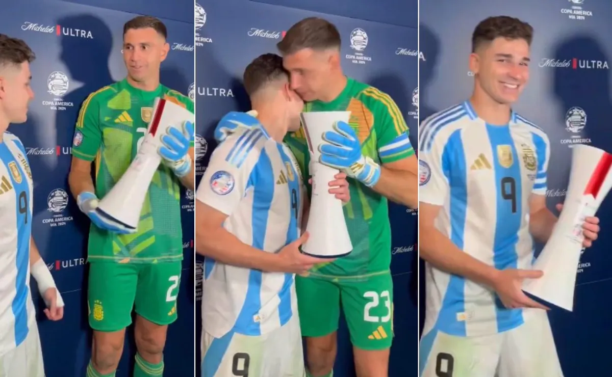 El divertido momento que vivieron Julián y Dibu luego del triunfo ante Canadá.