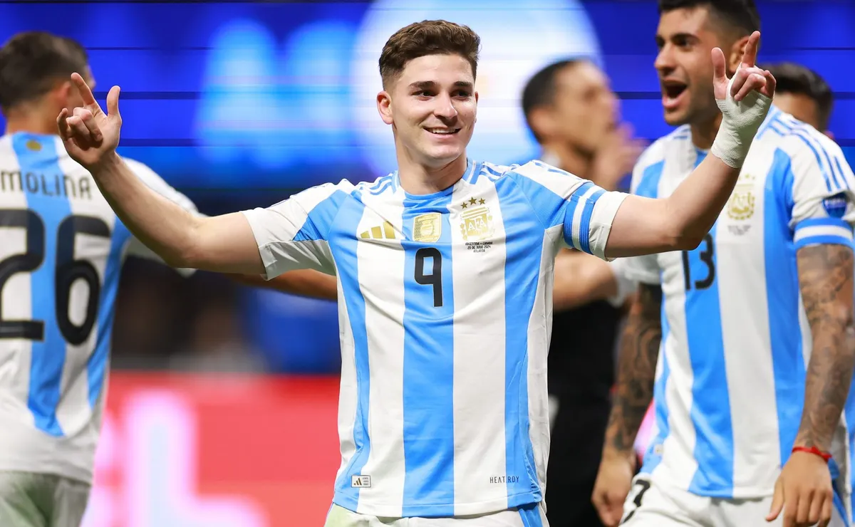 Julián podría volver al once de la Selección.