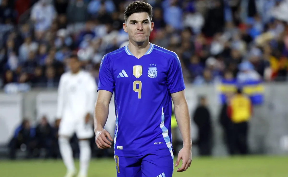 Julián Álvarez se perfila como titular para el debut en la Copa América