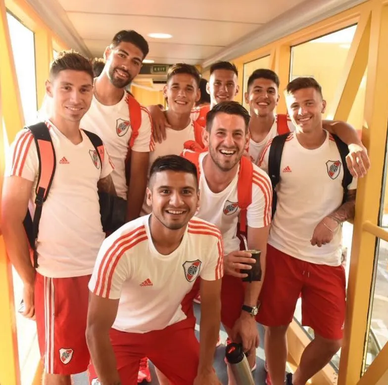 Zacarías Morán Correa (adelante) fue parte de la recordada Categoría 96 de River junto a futbolistas como Gonzalo Montiel, Lucas Martínez Cuarta y Augusto Batalla, entre otros (FOTO: Instagram: @zacamoran).