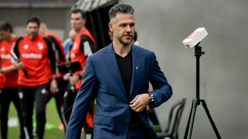 El técnico de River se fue molesto del estadio de Riestra tras la derrota.