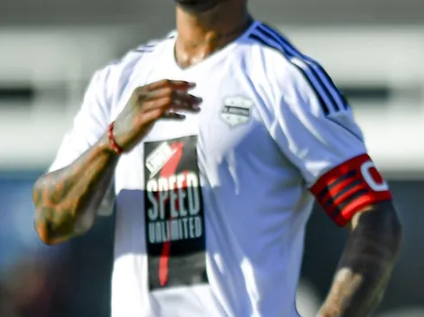 El detalle que tendrá la camiseta de Riestra para enfrentar a River