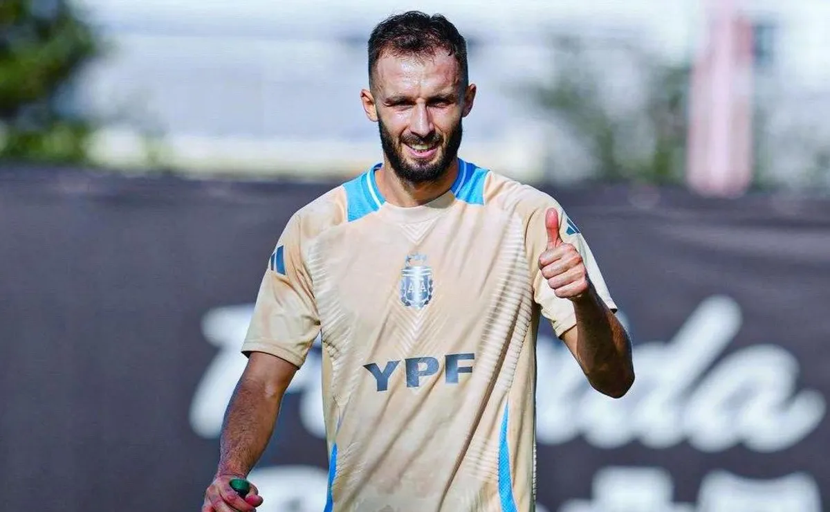 Pezzella.