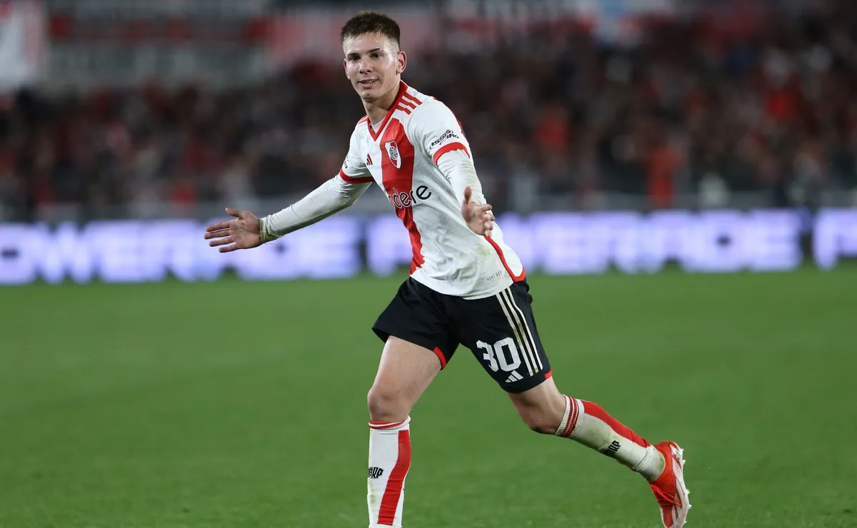 Mastantuono consiguió una marca histórica en River con su gol.